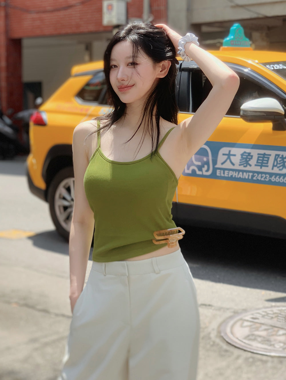 COLOR-FIT SLEEVELESS - 3 COLORS