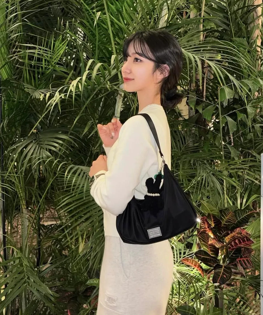 CLASSIC LOGO HOBO BAG black