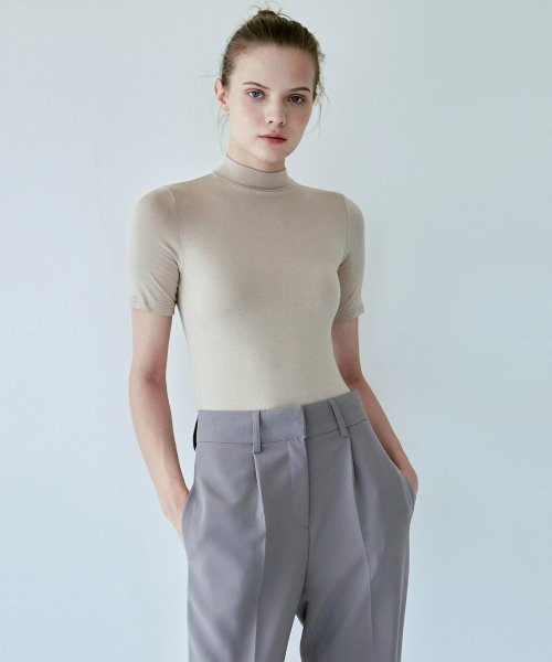 MOCK NECK HALF TOP #徐睿知同款! - 3 COLORS BEIGE