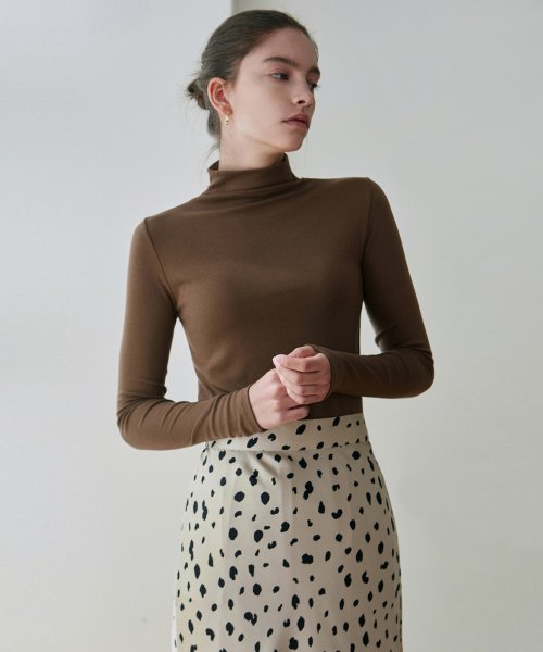 HIGH NECK SLIM TOP #徐睿知同款! - 11 COLORS BROWN
