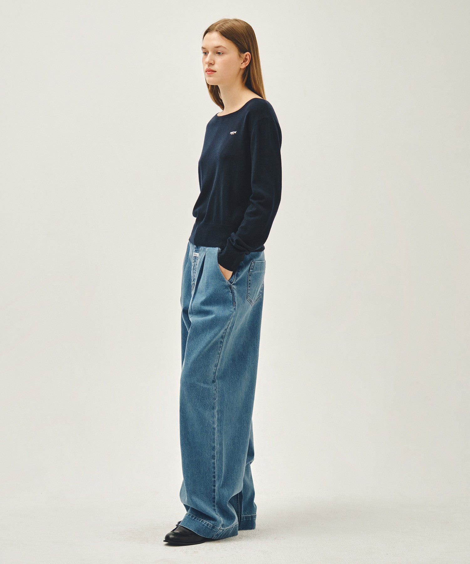 W LOW WAIST TUCK WIDE DENIM PANTS - 2 colors #高允真同款!