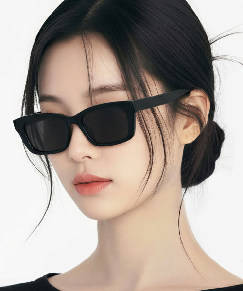 RC F2189 SUNGLASSES BLACK