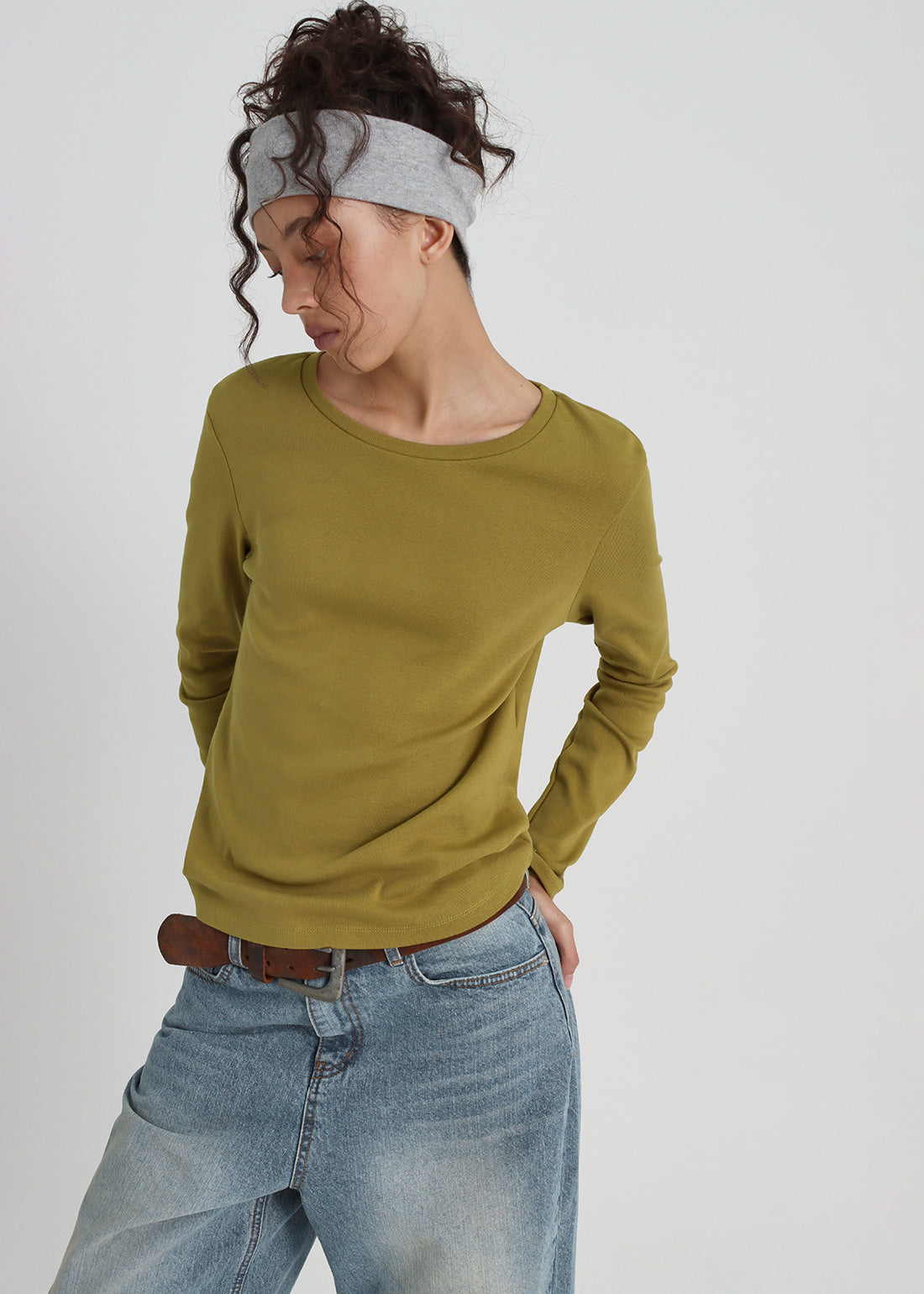 LIGHT STANDARD ROUND LONG SLEEVE TEE 5