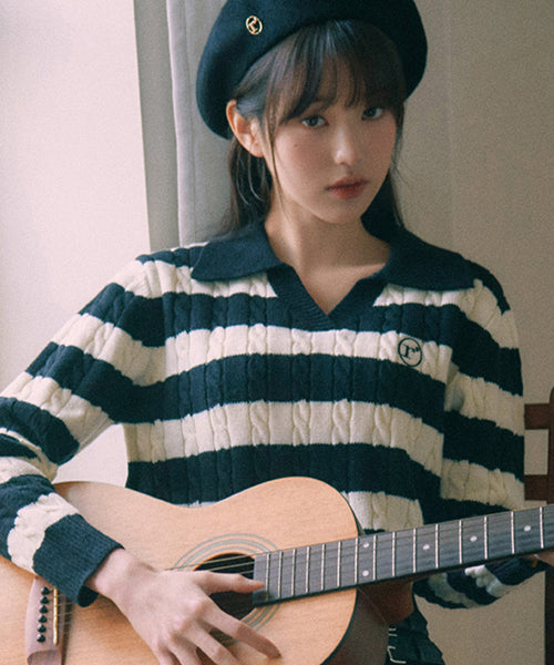 COLLAR STRIPE BOARDER KNIT AS SHOWN