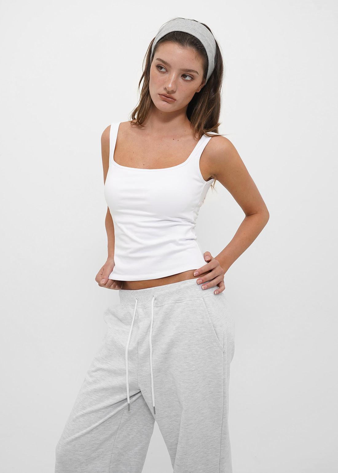 BASIC COTTON SPAN SQUARE NECK TANK 8