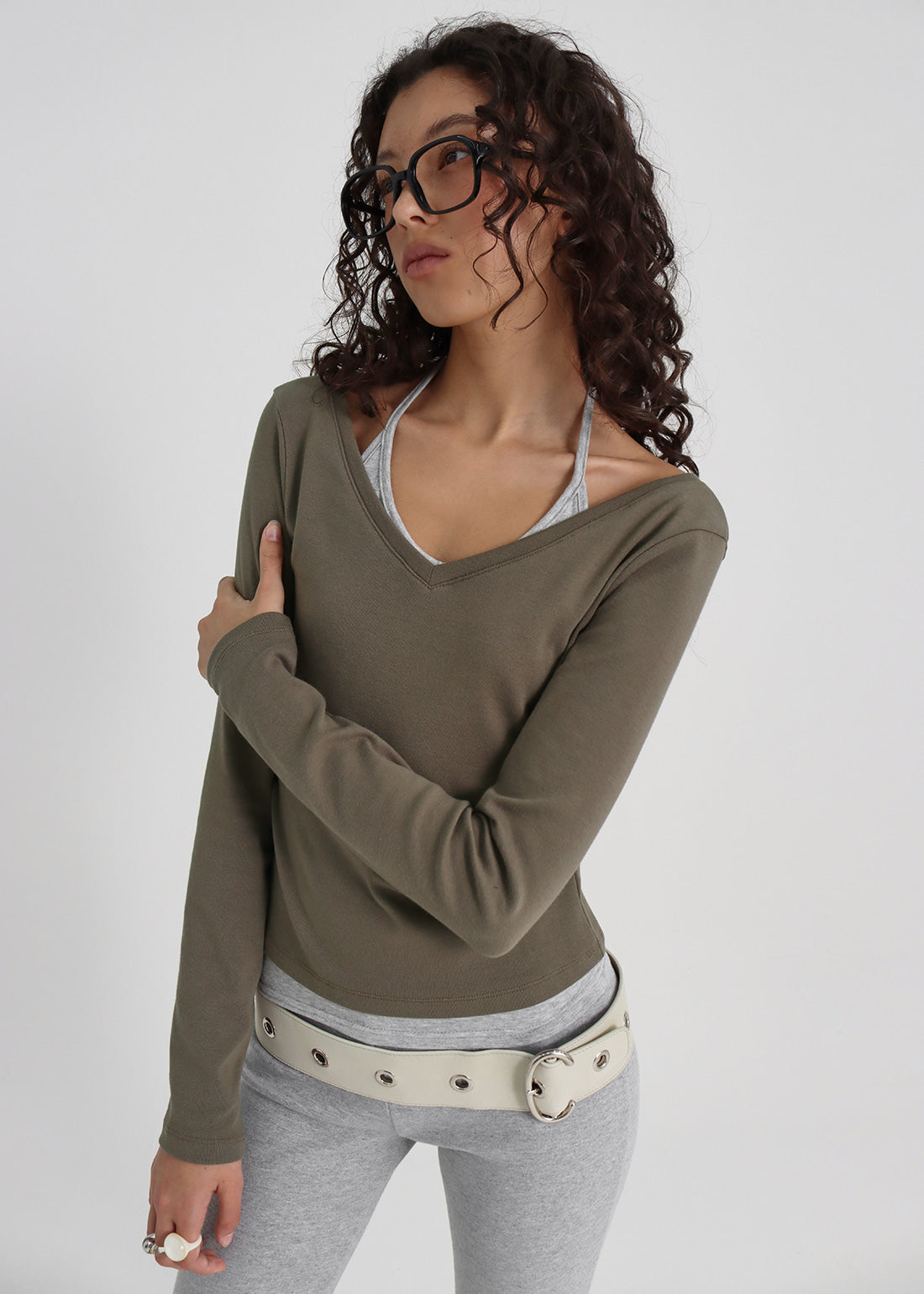 SOFT COTTON V-NECK LONG SLEEVE TEE 7