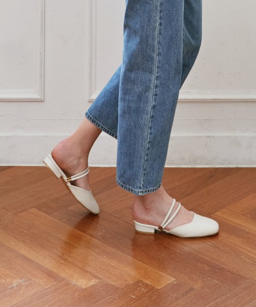 STRAP FLAT MULE - 2 COLORS BLACK