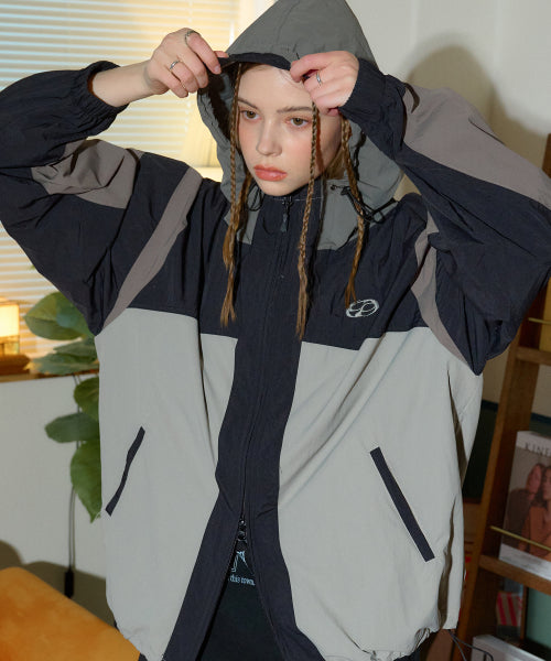 CRACKING HOOD WINDBREAKER - 2 COLORS BLACK