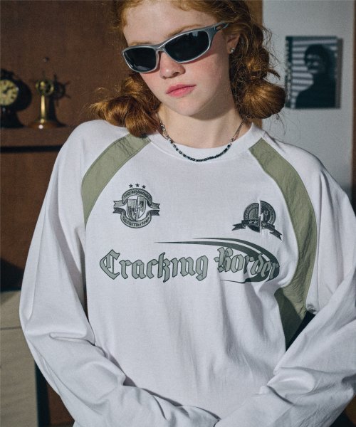 CRACKING RAGLAN LONG SLEEVE WHITE