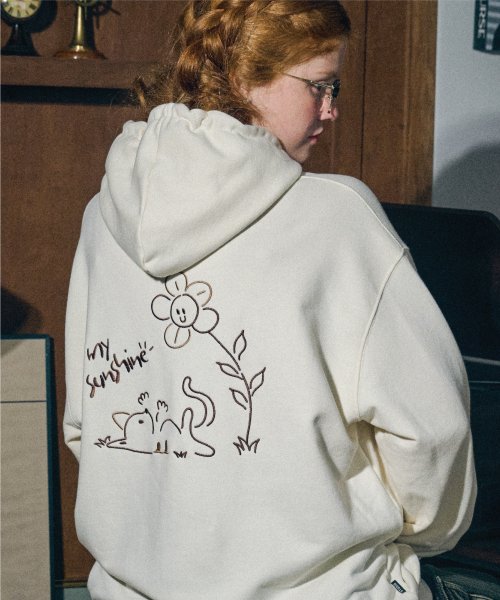 MY SUNSHINE EMBROIDERY HOODIE - 2 COLORS CREAM