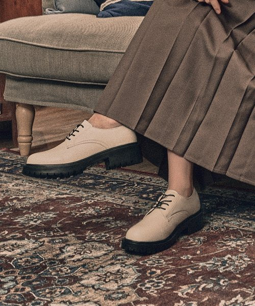 ROUND TOE CHUNKY IVORY