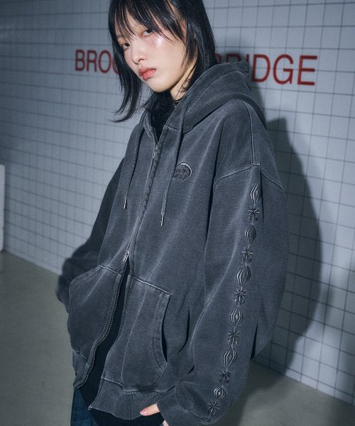 2-WAY STAR PIGMENT HOOD ZIP-UP BLACK