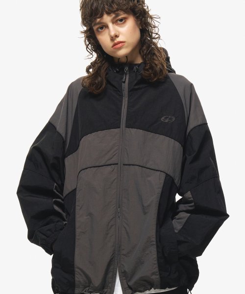 LINE WINDBREAKER - 2 COLORS BLACK
