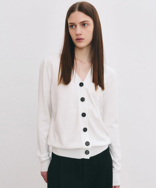 MINIMAL V NECK BUTTERFLY CARDIGAN #徐睿知同款! - 5 COLORS IVORY