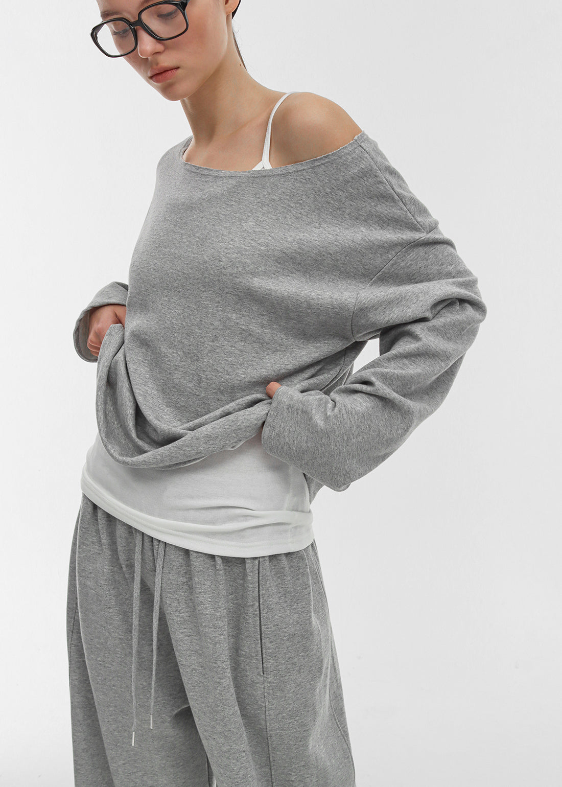 AIR SWEAT OFF-SHOULDER LONG SLEEVE TEE 3
