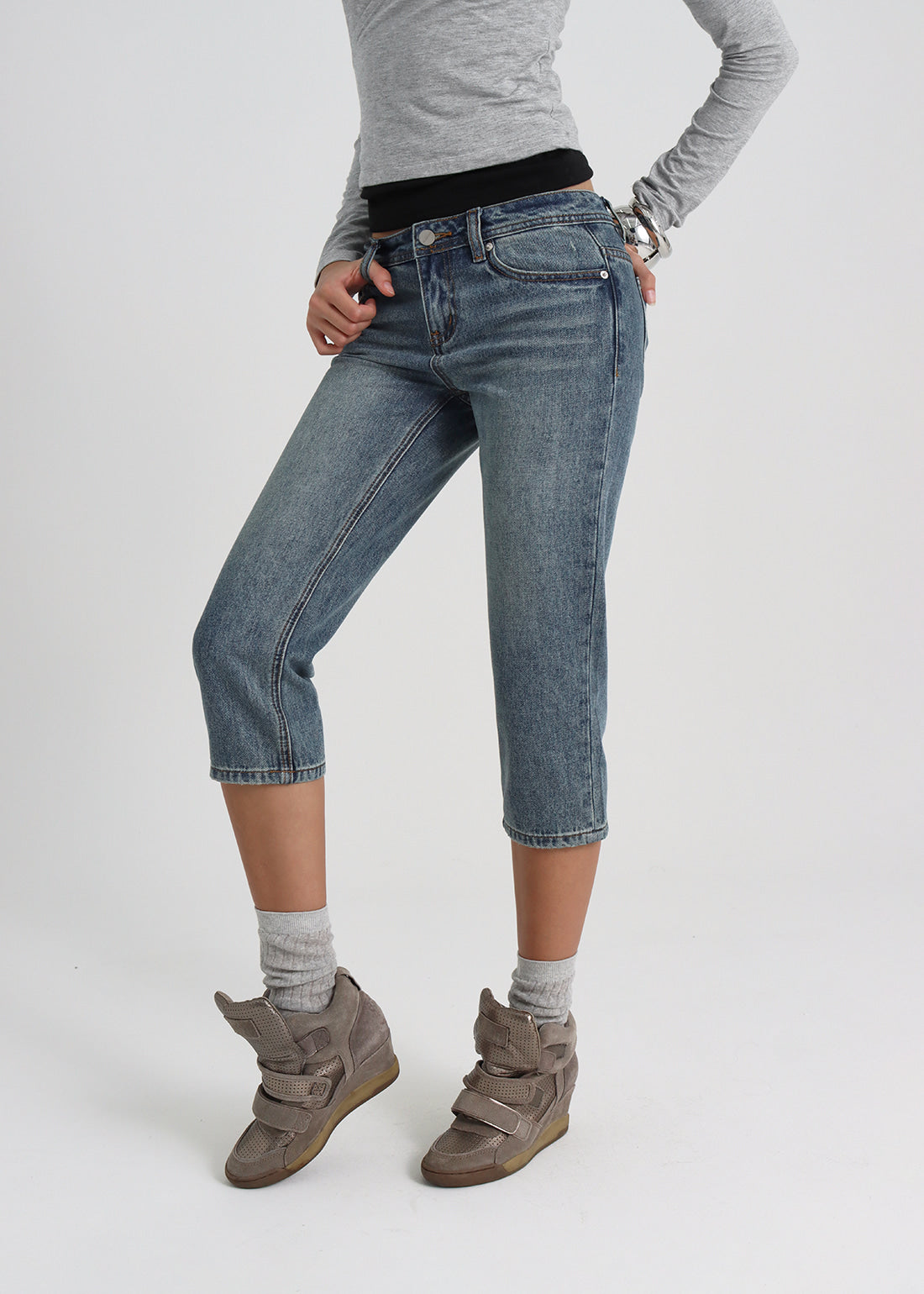 VINTAGE CAPRI JEANS 4
