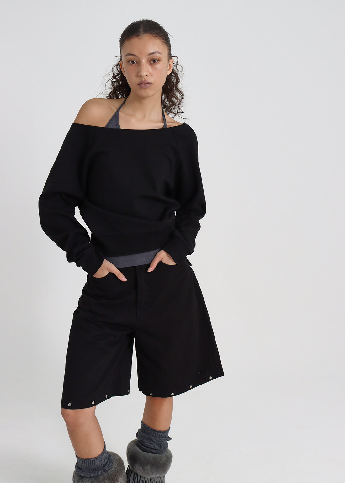LIGHT SWEAT OFF-SHOULDER SWEATSHIRT 8