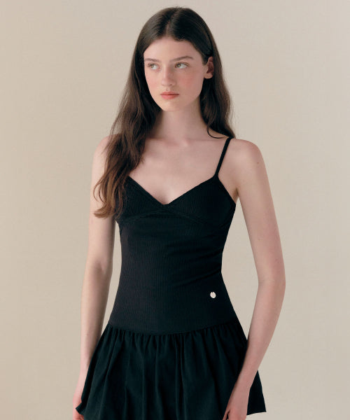 LACE SLEEVELESS TOP - 2 COLORS BLACK
