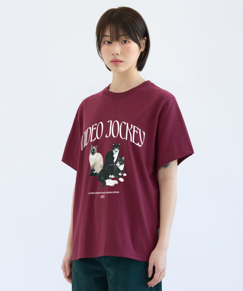 CAT SERVANT TEE - 2 COLORS
