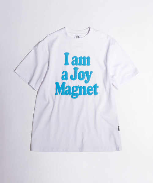 I AM A JOY MAGNET TEE - 2 COLORS WHITE