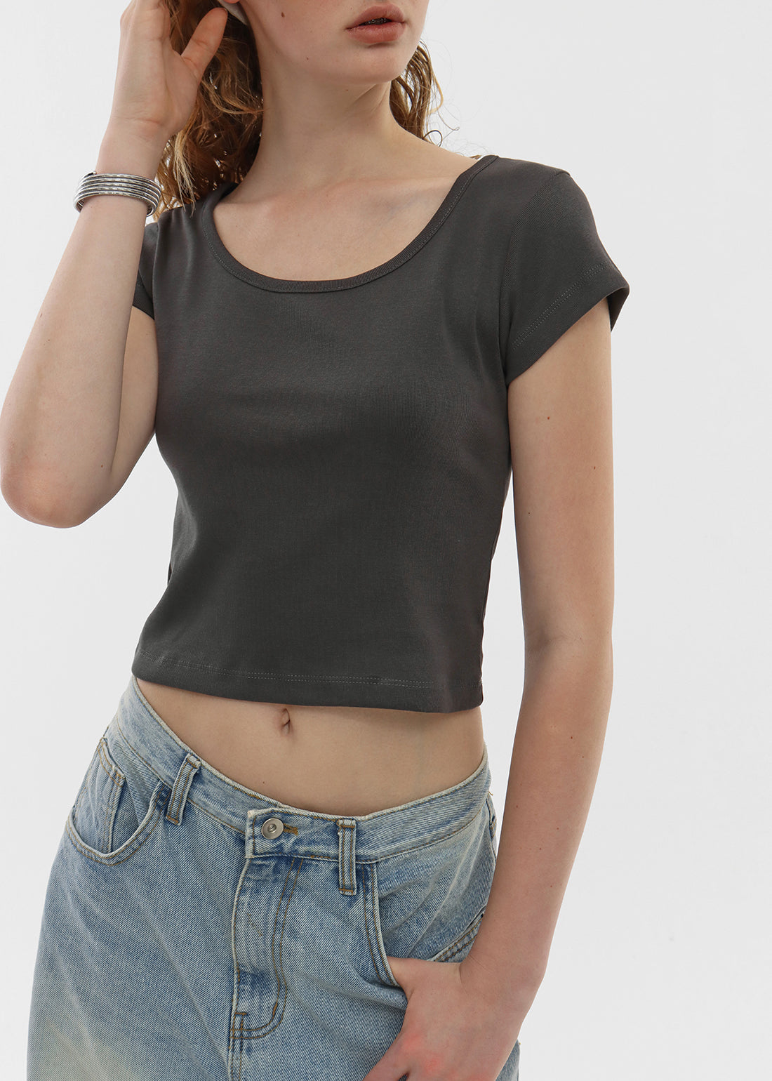 COOL STANDARD U-NECK CROP SHORT SLEEVE TEE 9
