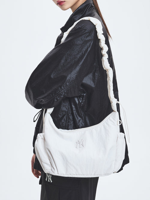 BASIC ATHLEISURE HOBO BAG NY #KARINA同款! - 3 COLORS CREAM