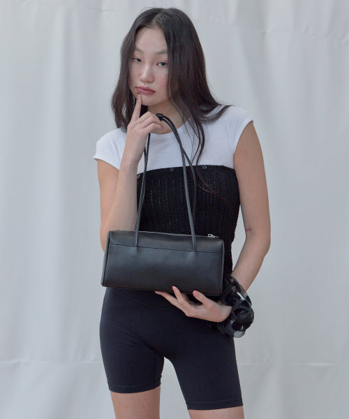 SQUARE BAGUETTE BAG - 2 COLORS