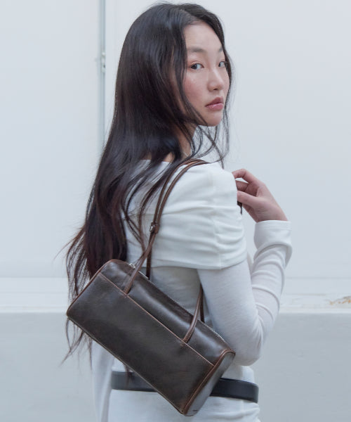 SQUARE BAGUETTE BAG - 2 COLORS