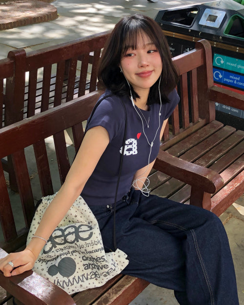 DOT SMALL LETTER TEE NAVY