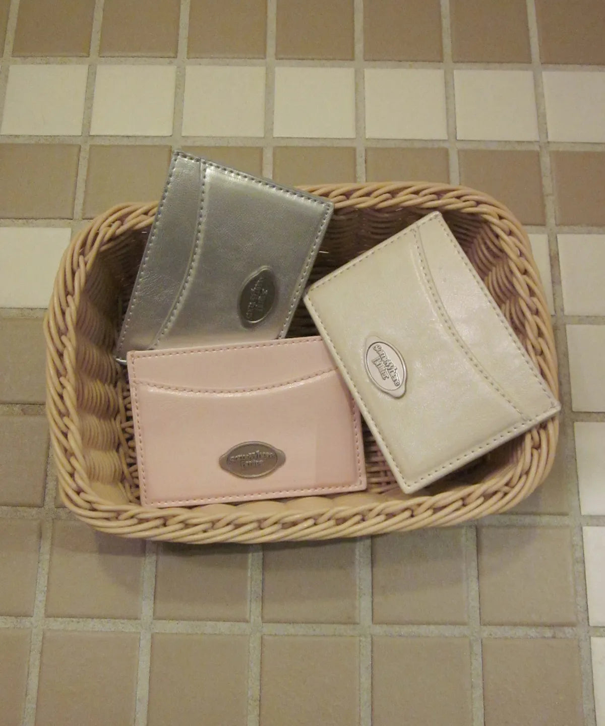 FLE CARD WALLET - 3 colors