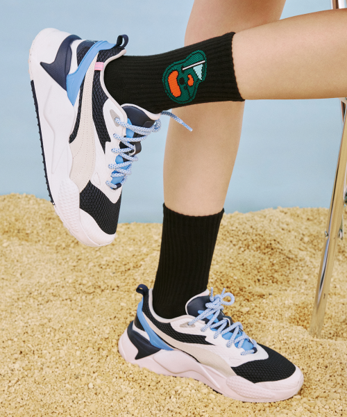 COOLMAX GOLF CREW SOCKS - HOLE IN ONE BLACK