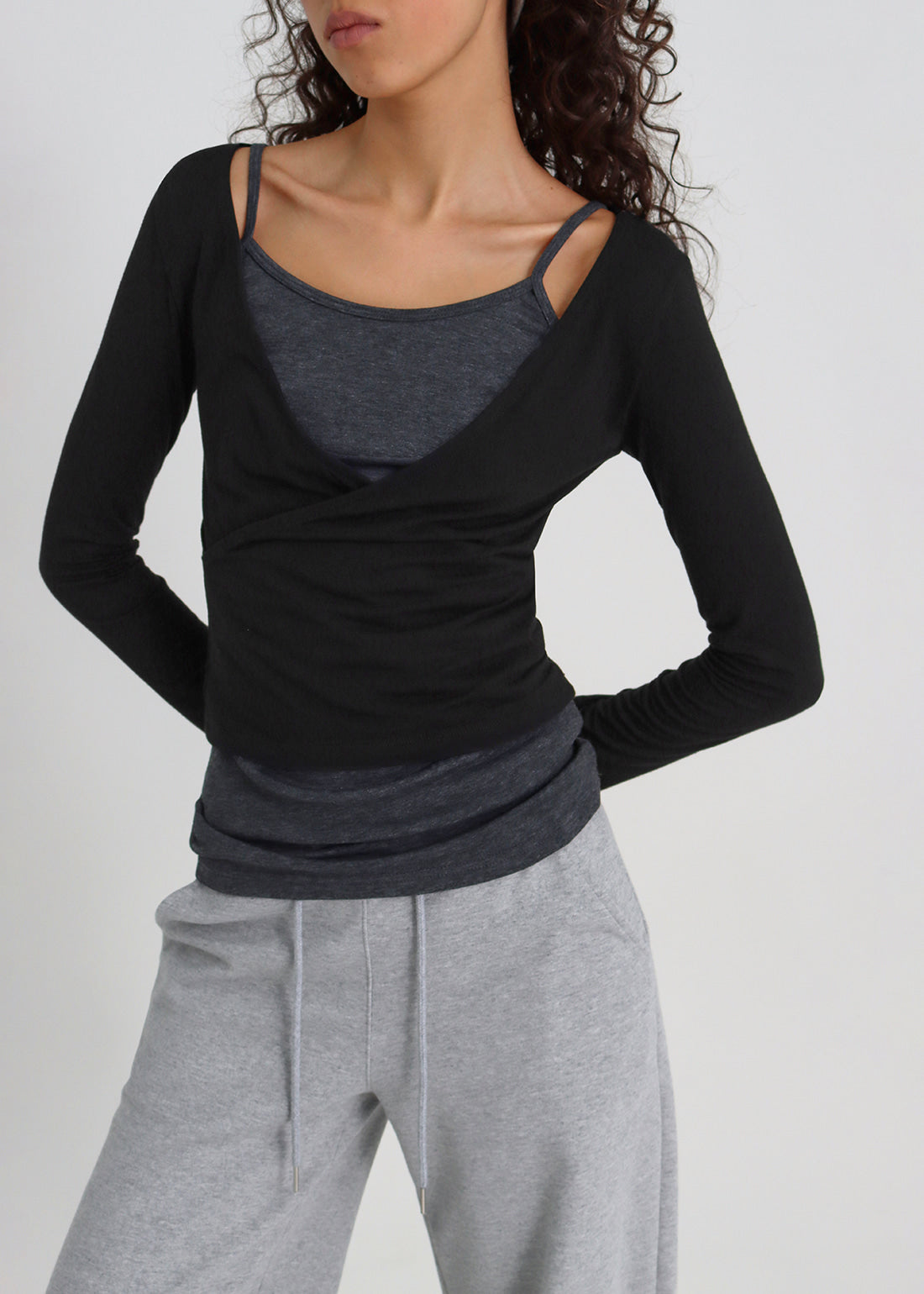 STRETCH DEEP V-NECK WRAP LONG SLEEVE TEE 12