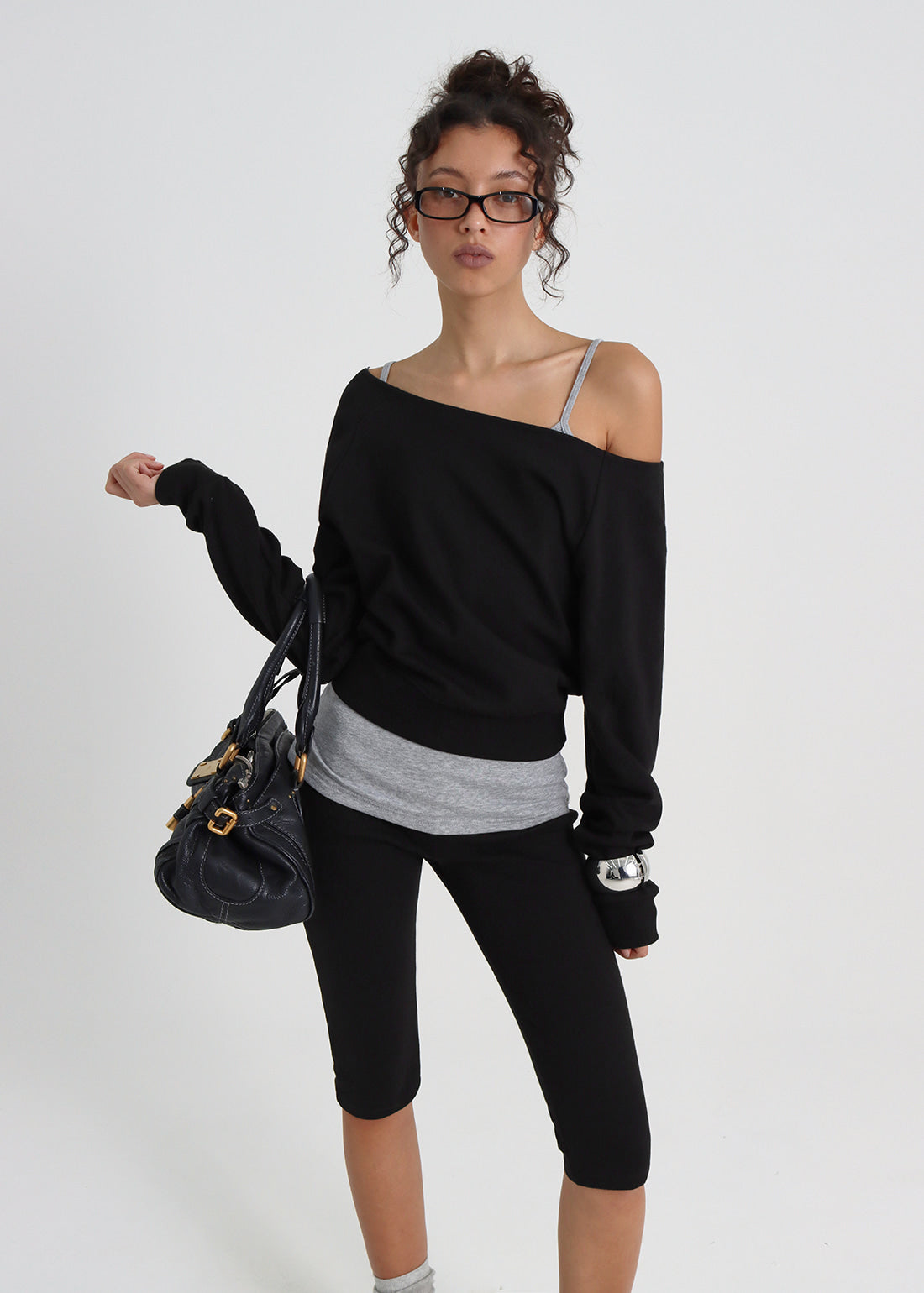 LIGHT SWEAT OFF-SHOULDER SWEATSHIRT 2
