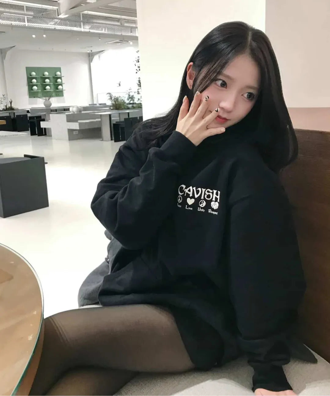 PLUR LOGO HOODIE BLACK