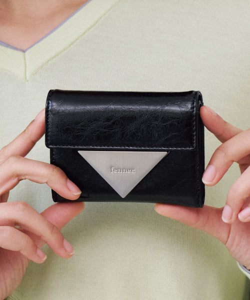 CRINKLE TRIANGLE DOCO WALLET BLACK