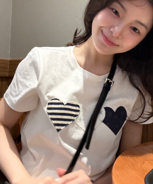 HEART PATCH COTTON T-SHIRT - 2 COLORS WHITE