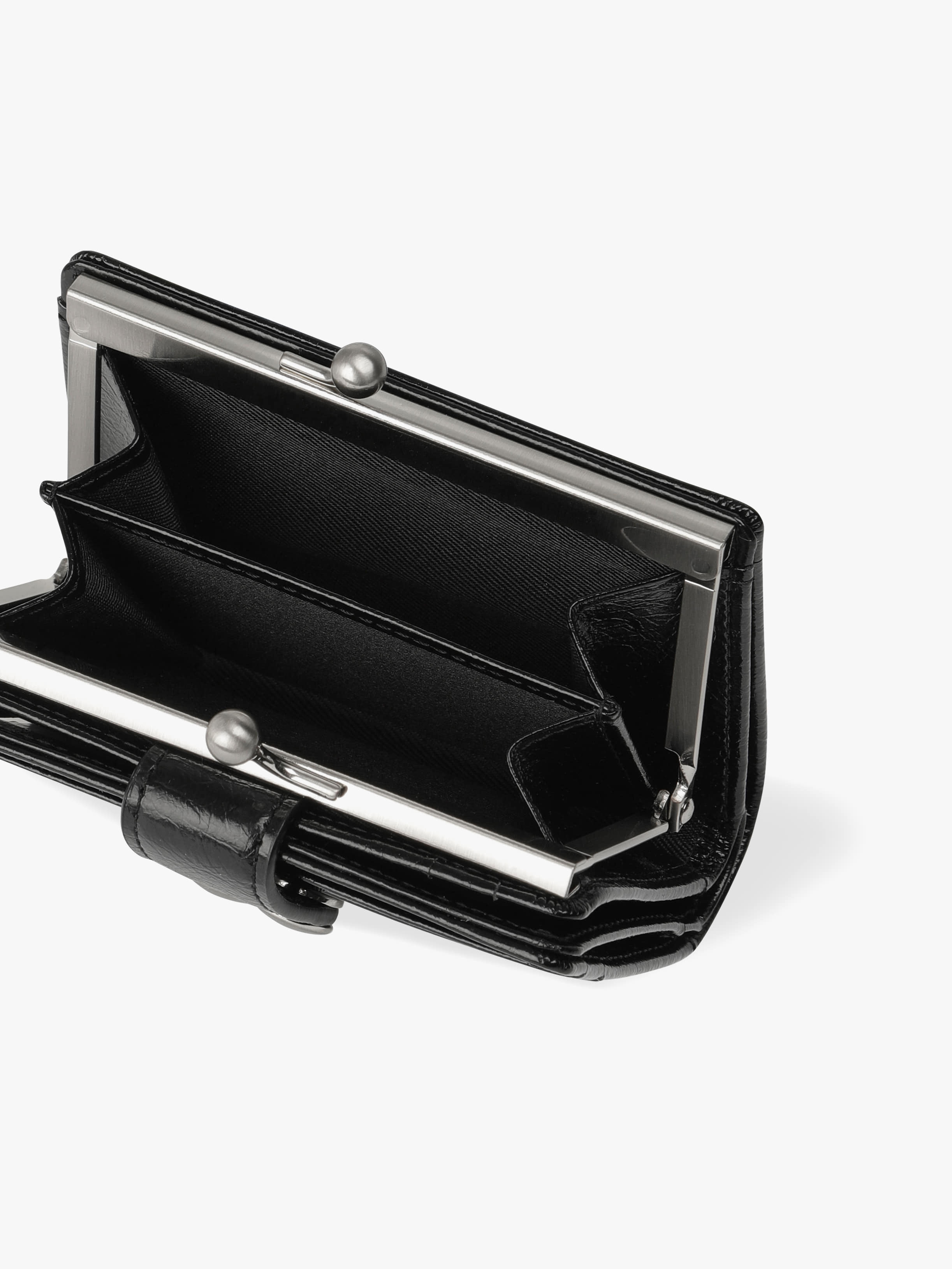 CRINKLE HEARTY FRAME BRIDGE WALLET - BLACK