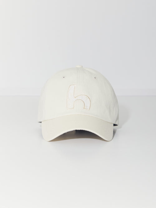 H LACE APPLIQUE CAP - 4 COLORS