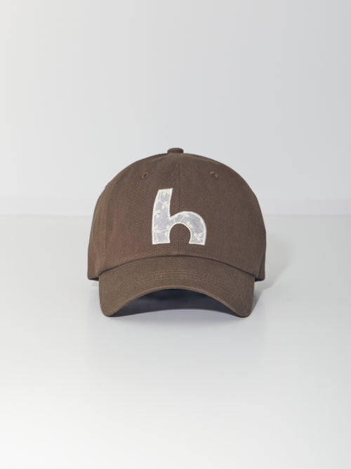 H LACE APPLIQUE CAP - 4 COLORS