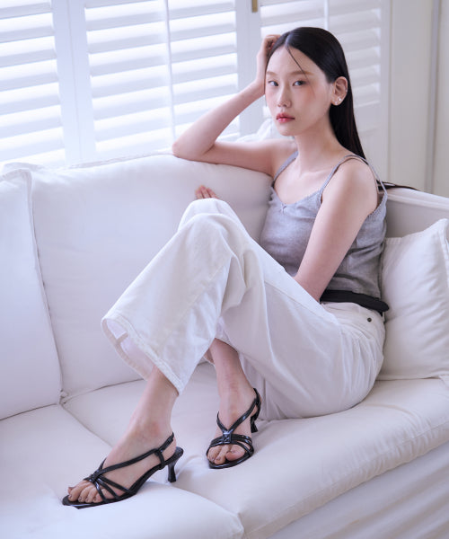 STRAP MULE SANDAL KITTEN HEEL BLACK