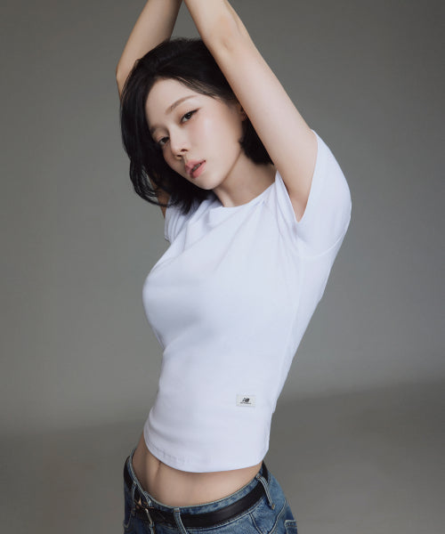 WOMEN ESSENTIAL FITTED TEE - 2 COLORS WHITE
