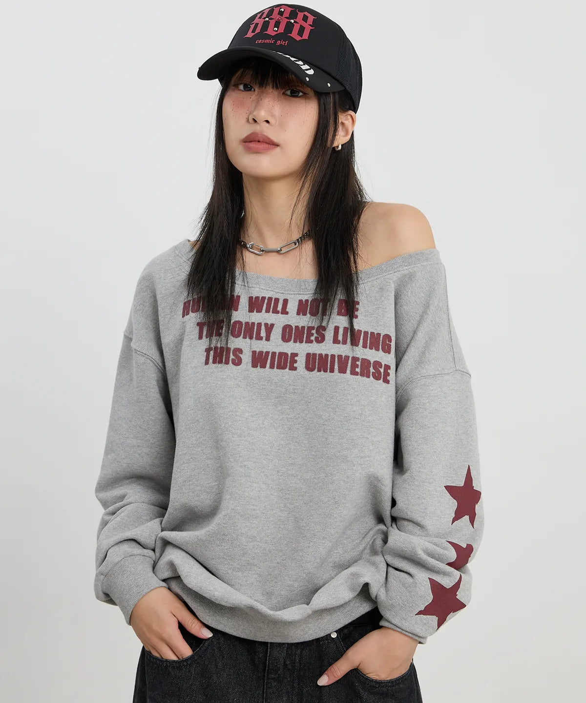 THREE STAR LETTERING OFF SHOULDER SWEATSHIRT - 2 colors