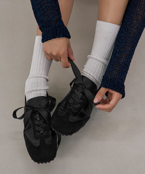DOUBLE TIED SNEAKERS · - 4 COLORS BLACK