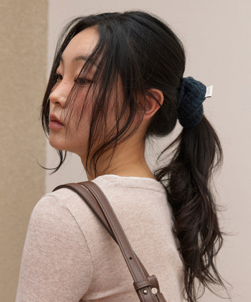 PUFF KNIT SCRUNCHIE - 3 COLORS