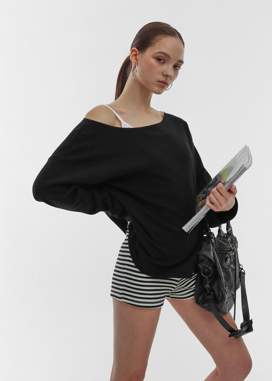 AIR SWEAT OFF-SHOULDER LONG SLEEVE TEE 1