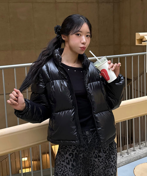 DUCKY GLOSSY DOWN SHORT PUFFER #GISELLE同款! - 5 COLORS BLACK