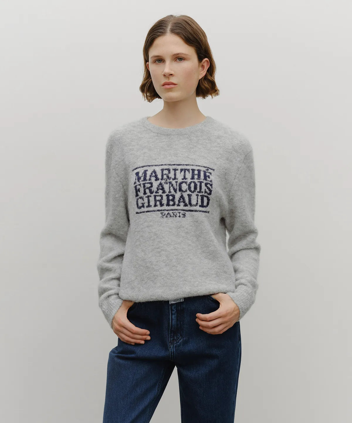 BOUCLE CLASSIC LOGO KNIT PULLOVER light gray