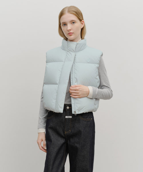 W CIRCLE LOGO CROP HOODED DOWN VEST - 3 COLORS GREY
