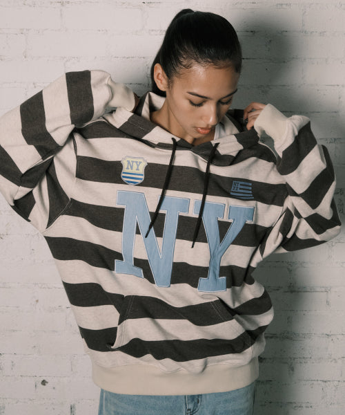 NY APLIQUE HOODIE BROWN - 2 COLORS