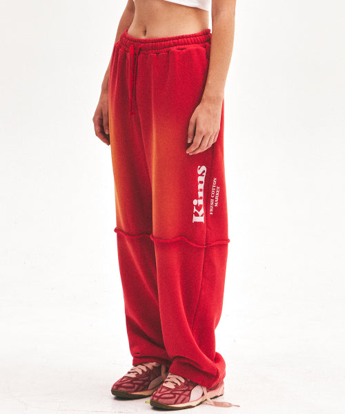 KNEE RAW EDGE SWEATPANTS - 2 COLORS RED